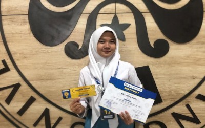 Efka Olivia Asnan Mendapat Golden Tiket UM Jalur Leadership